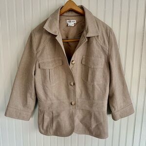 Andre Oliver Women's Vintage Blazer Size 12P in Tan